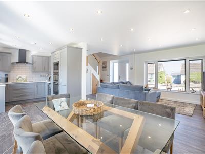 Open Plan Living/Dining/Kitchen